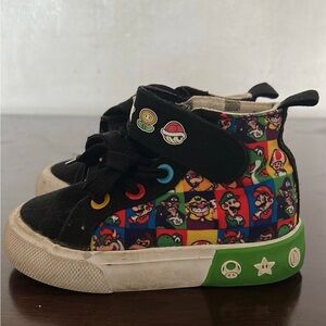 Kids Super Mario High-Top Sneakers
